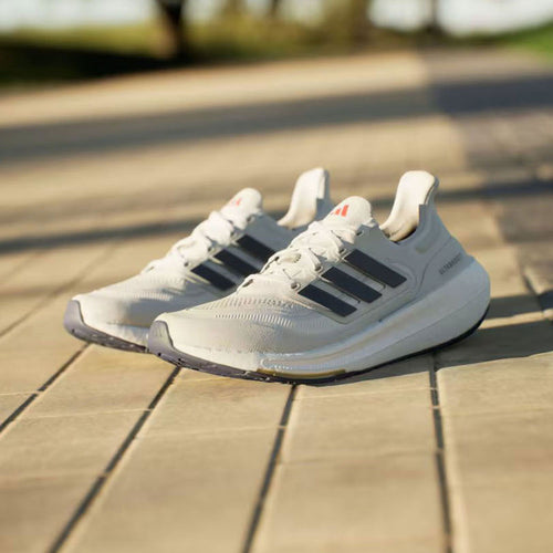 Adidas Ultraboost Light Yol Koşusu Ayakkabısı