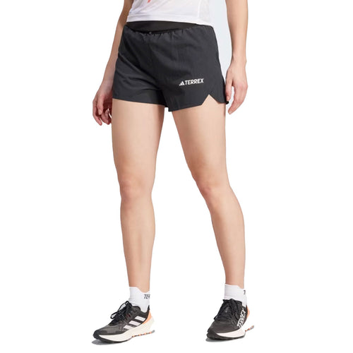 Adidas TRK Pro Qadın Şortları 