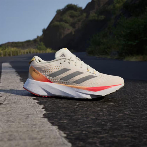 Adidas Adizero SL Kadın Yol Koşusu Ayakkabısı