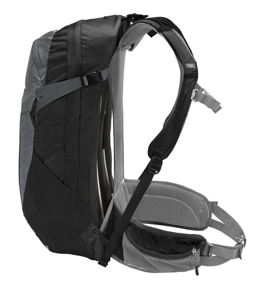 Thule Capstone 22L Siyah Seyahat Çantası
